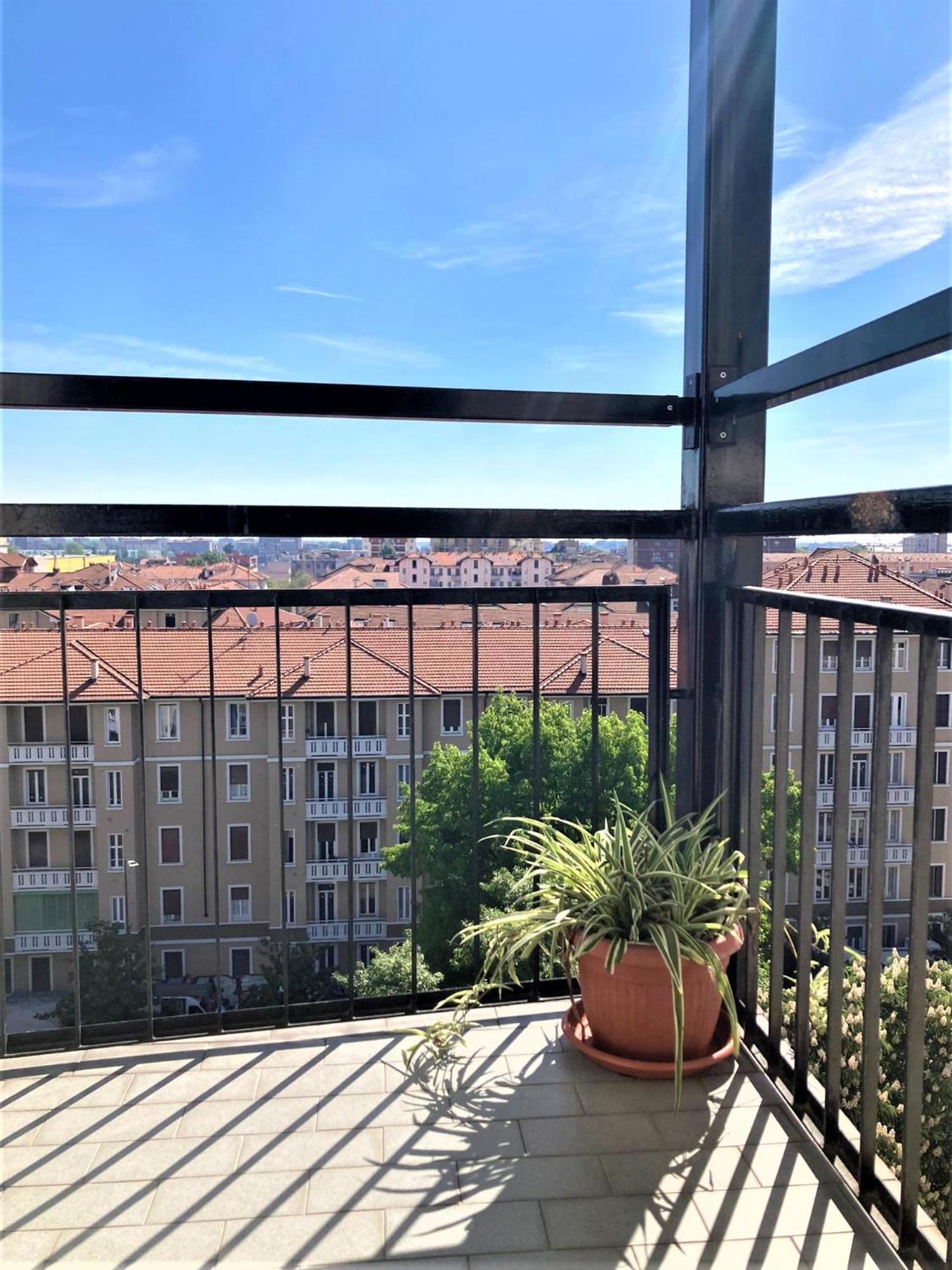 Bright Studio With Balcony - Visconti 14 Milan